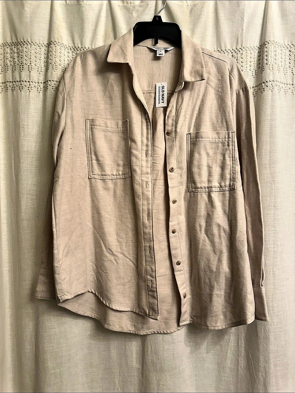 Old Navy The Boyfriend Shirt Flannel Boyfriend Shirt in Beige Size Medium NWT
